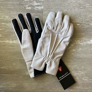 S/M Lululemon City Keeper Gloves - Heathered Light Chrome